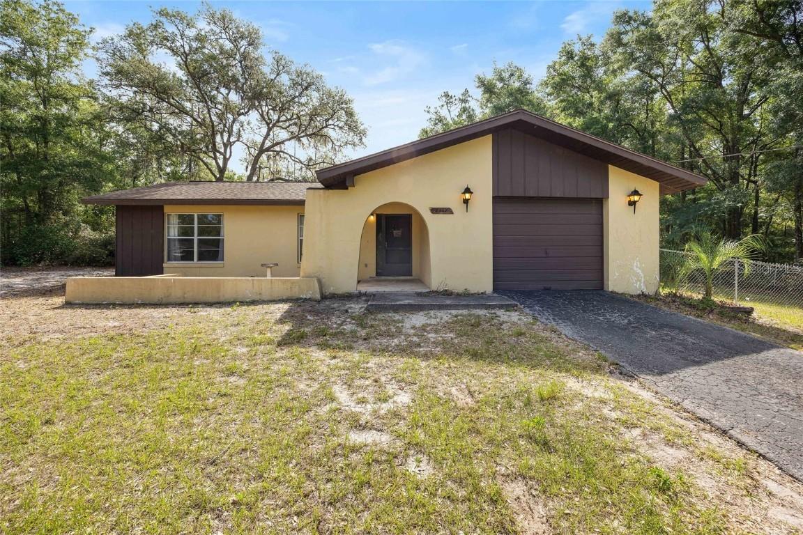 4467 SW Channel Heights Ct., Dunnellon, FL 34431
