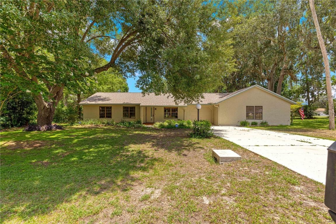 519 Spring Lake Rd., Ocala, FL 34472