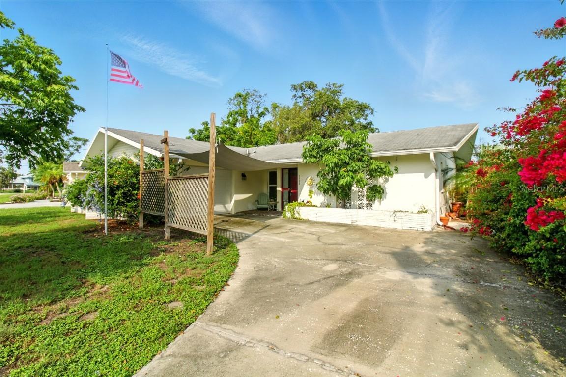 5728 Colonial Dr., New Port Richey, FL 34653