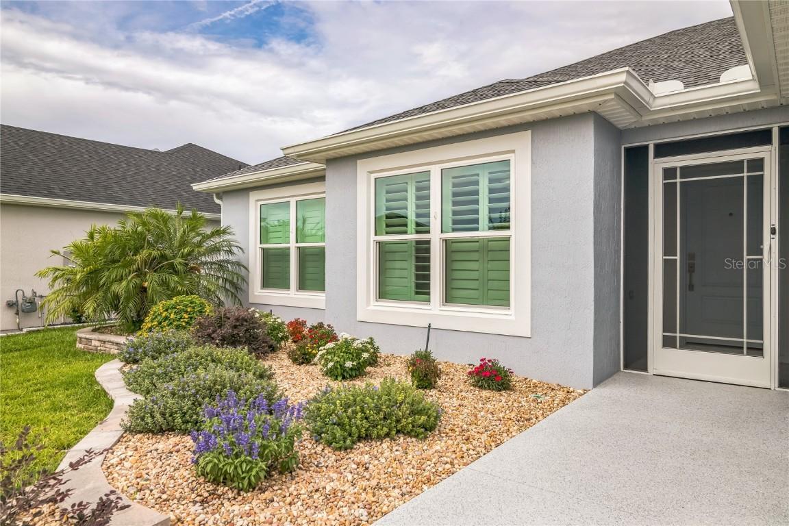 6877 Minchew Cir., The Villages, FL 34762