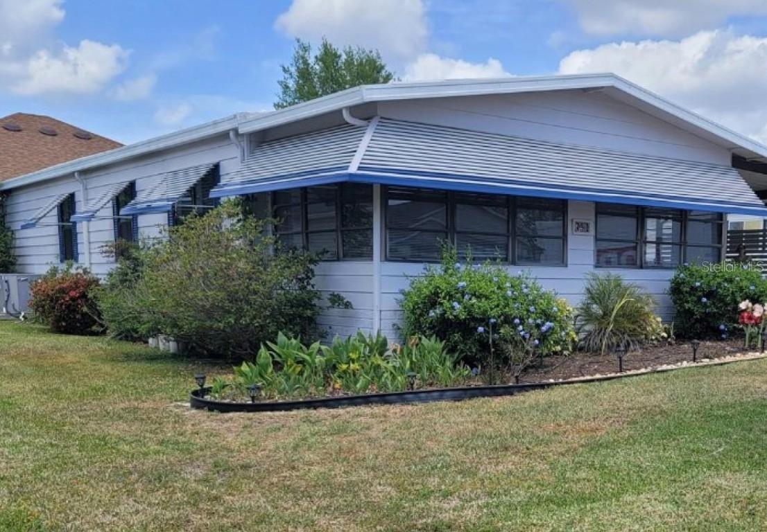 741 Truman Ave., Lady Lake, FL 32159