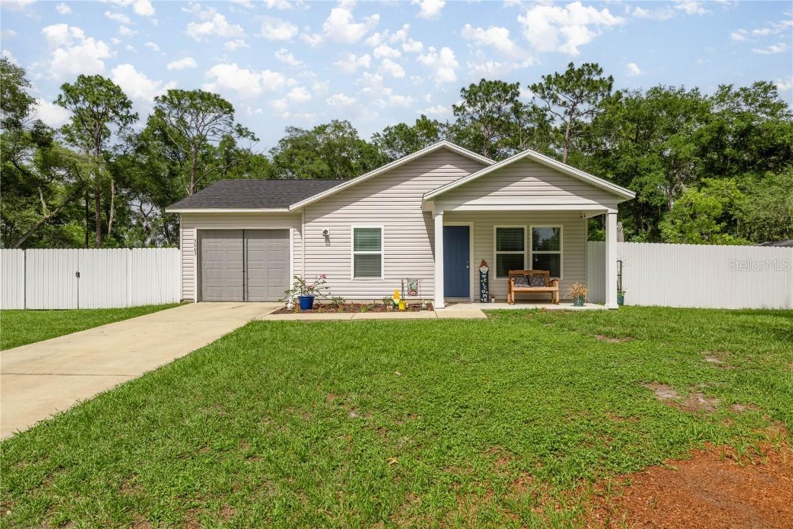 5063 SE 168th Ter., Ocklawaha, FL 32179