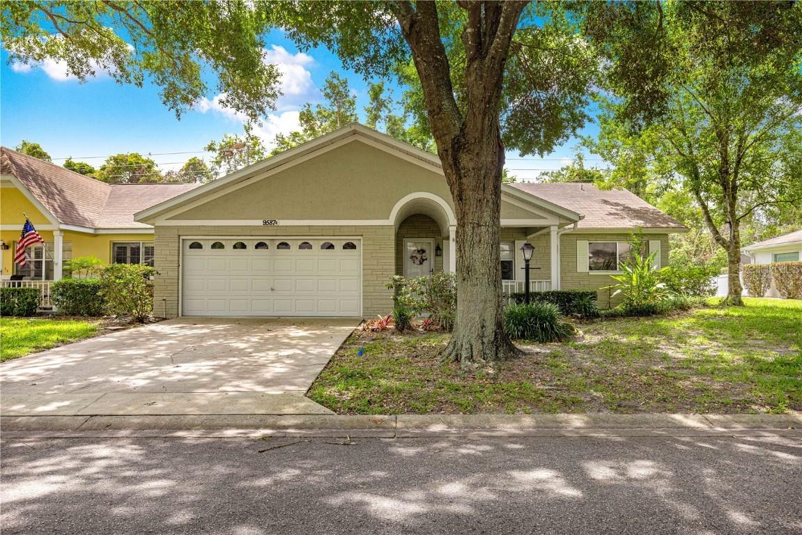 9587 SW 84th Ter. #E, Ocala, FL 34481