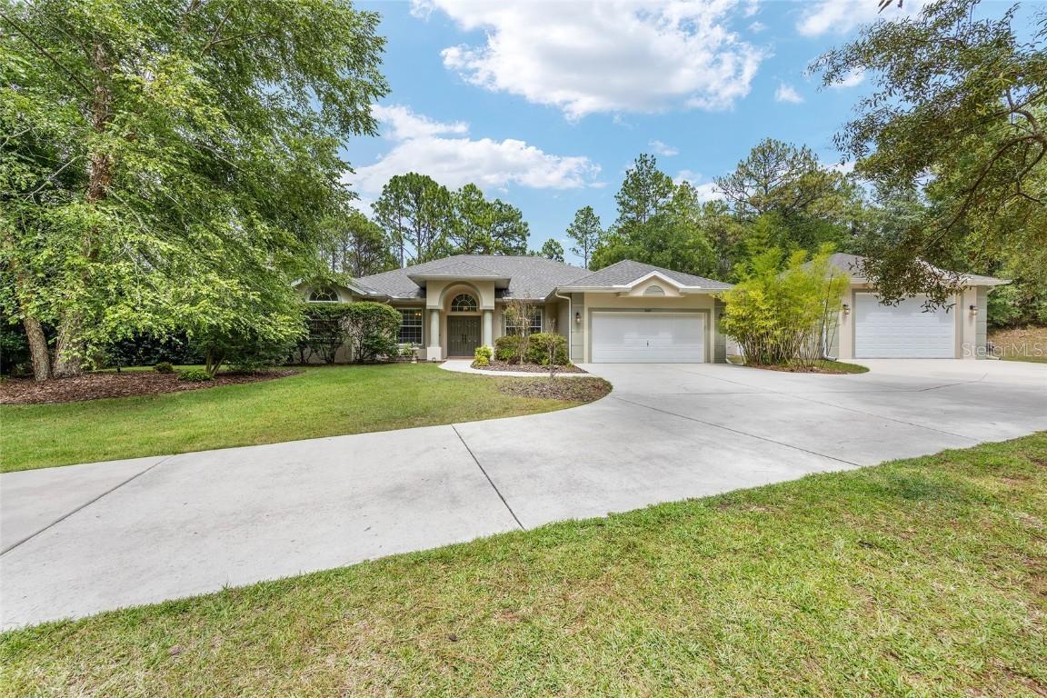 8605 SW 209th Court Rd., Dunnellon, FL 34431