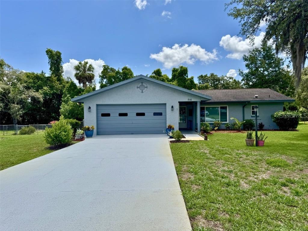 916 Jones Ave., Inverness, FL 34453