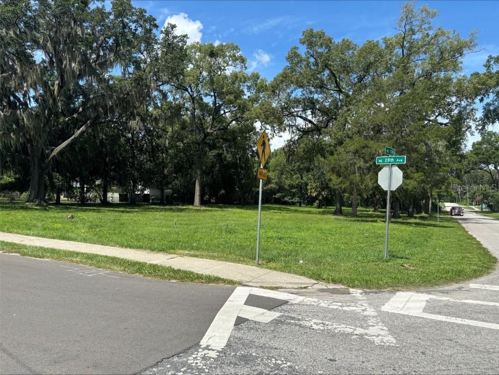 934 NE 28th Ave., Ocala, FL 34470