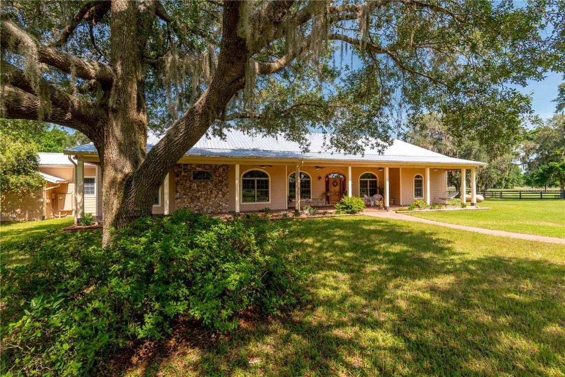 6140 NW 145th Avenue Rd., Morriston, FL 32668