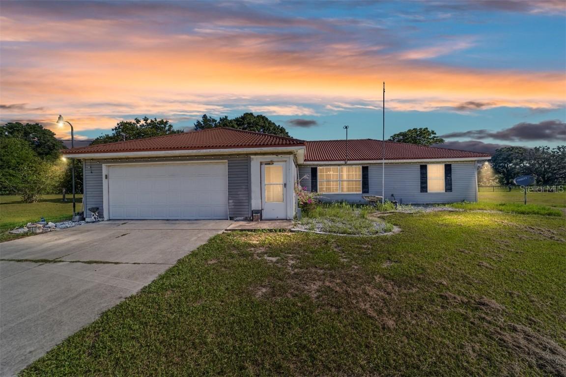 475 NE 155th Pl., Citra, FL 32113