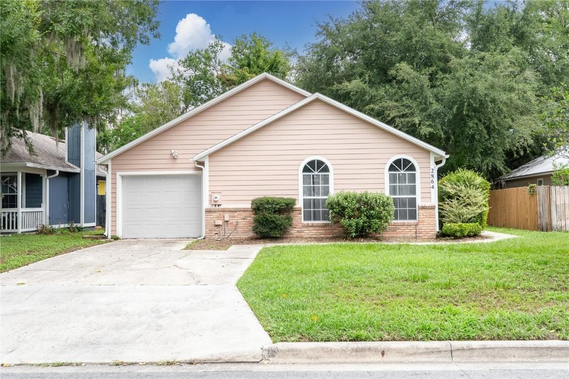 2864 SW 40th Ave., Gainesville, FL 32608