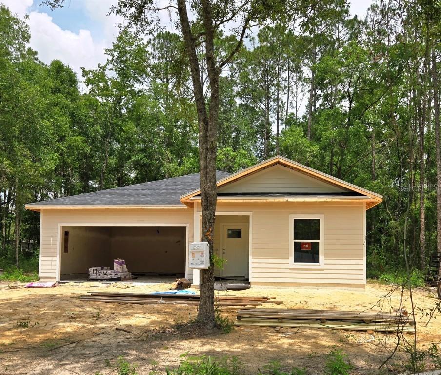 668 Davis St., Bronson, FL 32621
