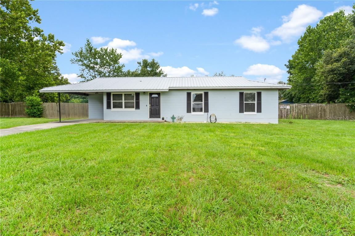 16490 NE 25th Ln., Williston, FL 32696