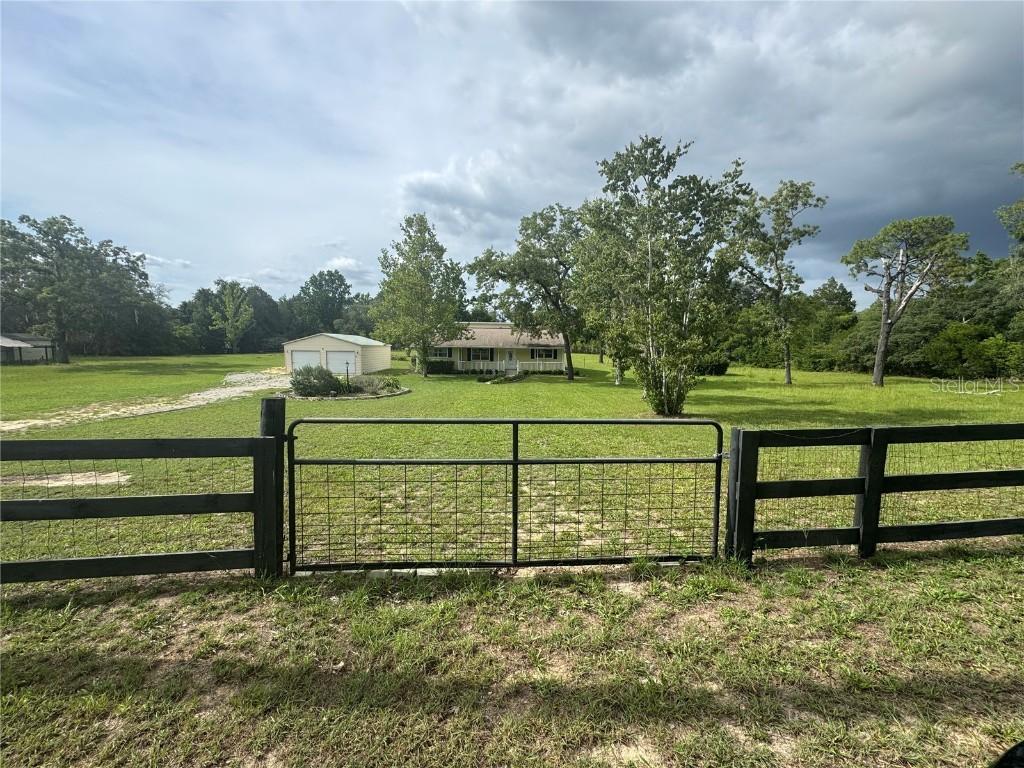 6219 W Holly Brook Ln., Dunnellon, FL 34433