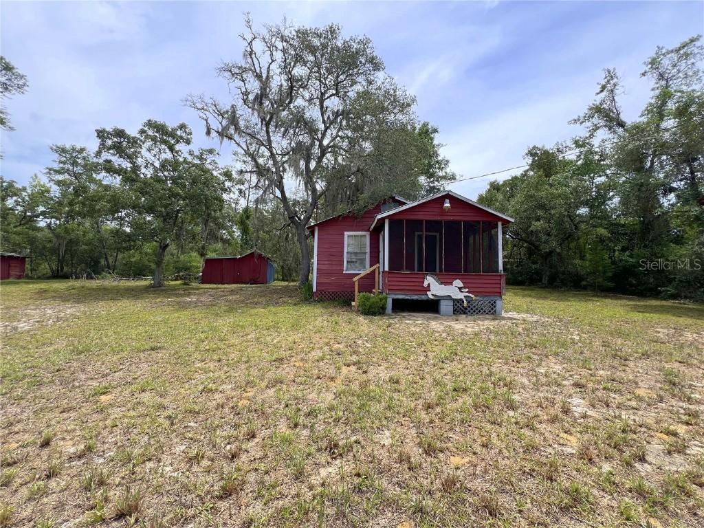 23161 NE 155th Ct, Fort Mc Coy, FL 32134