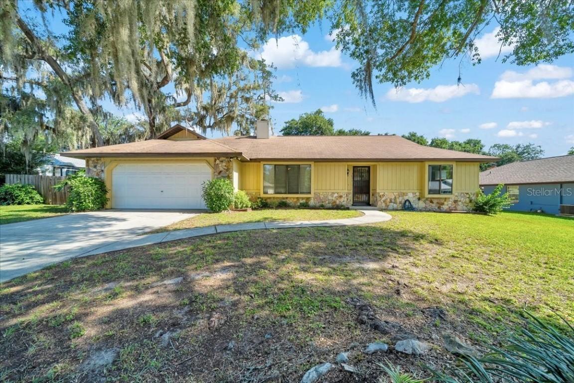 3831 SE 48th St., Ocala, FL 34480