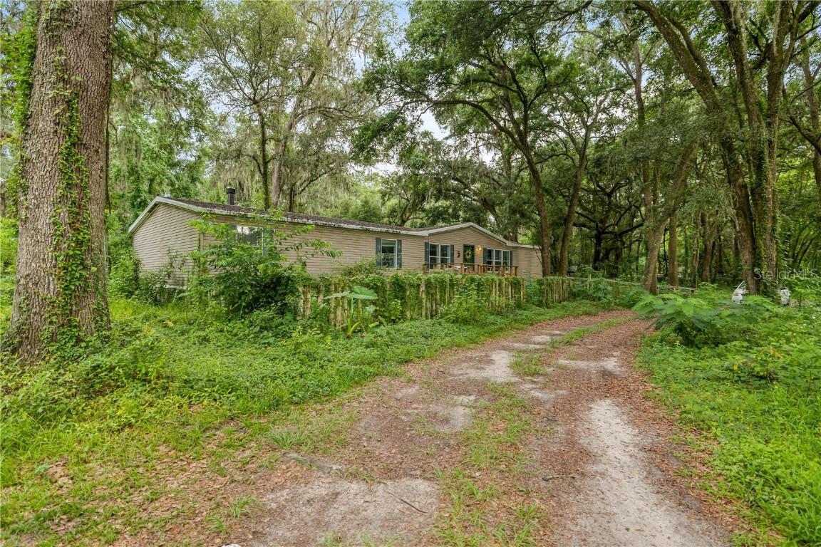 12290 NW 168th Pl., Reddick, FL 32686