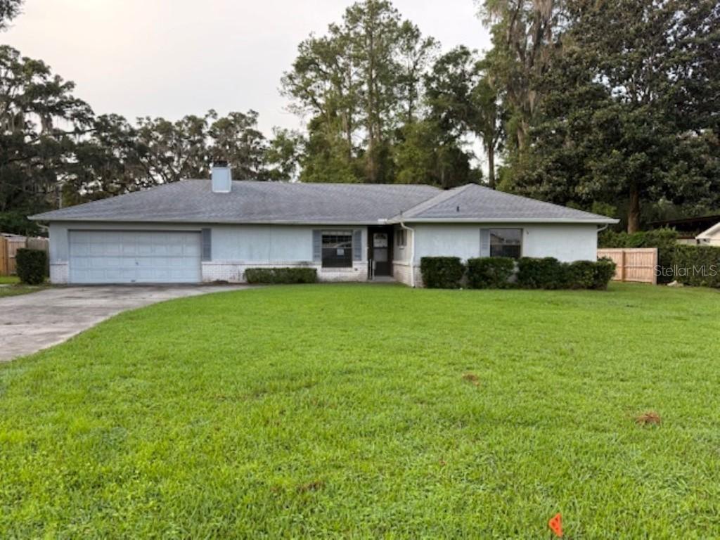 818 SE 21st Pl., Ocala, FL 34471