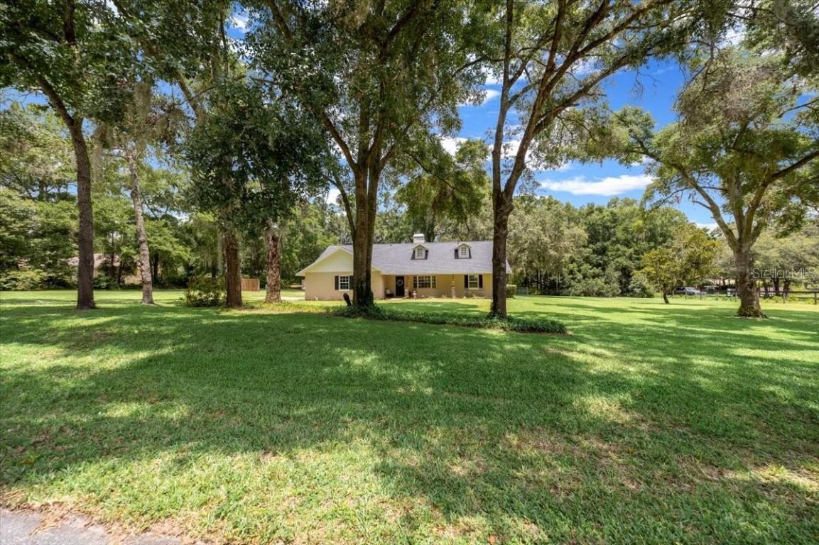 26 Count Fleet Dr., Ocala, FL 34482