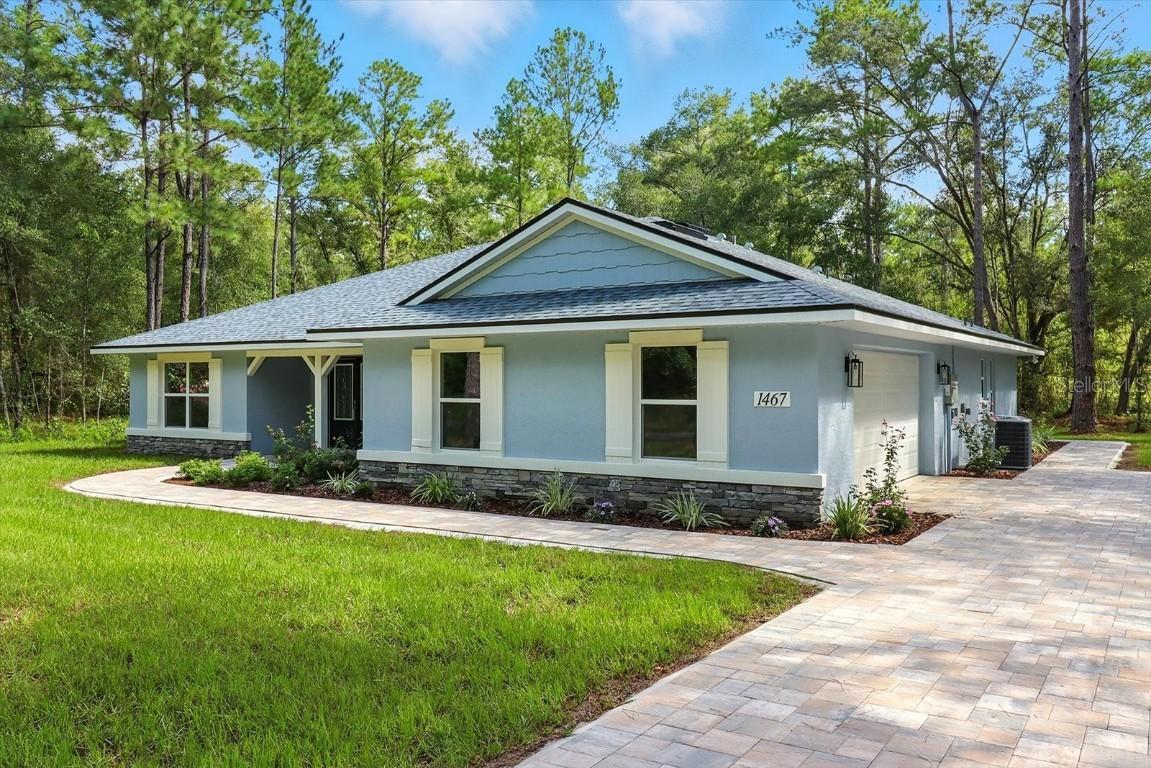 1467 E Odin Dr., Citrus Springs, FL 34434