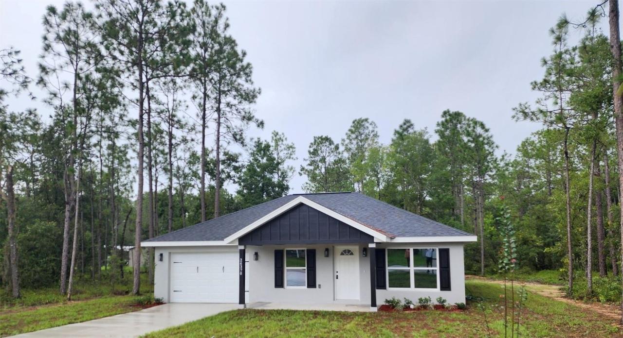24370 NW Falcon Ave., Dunnellon, FL 34431