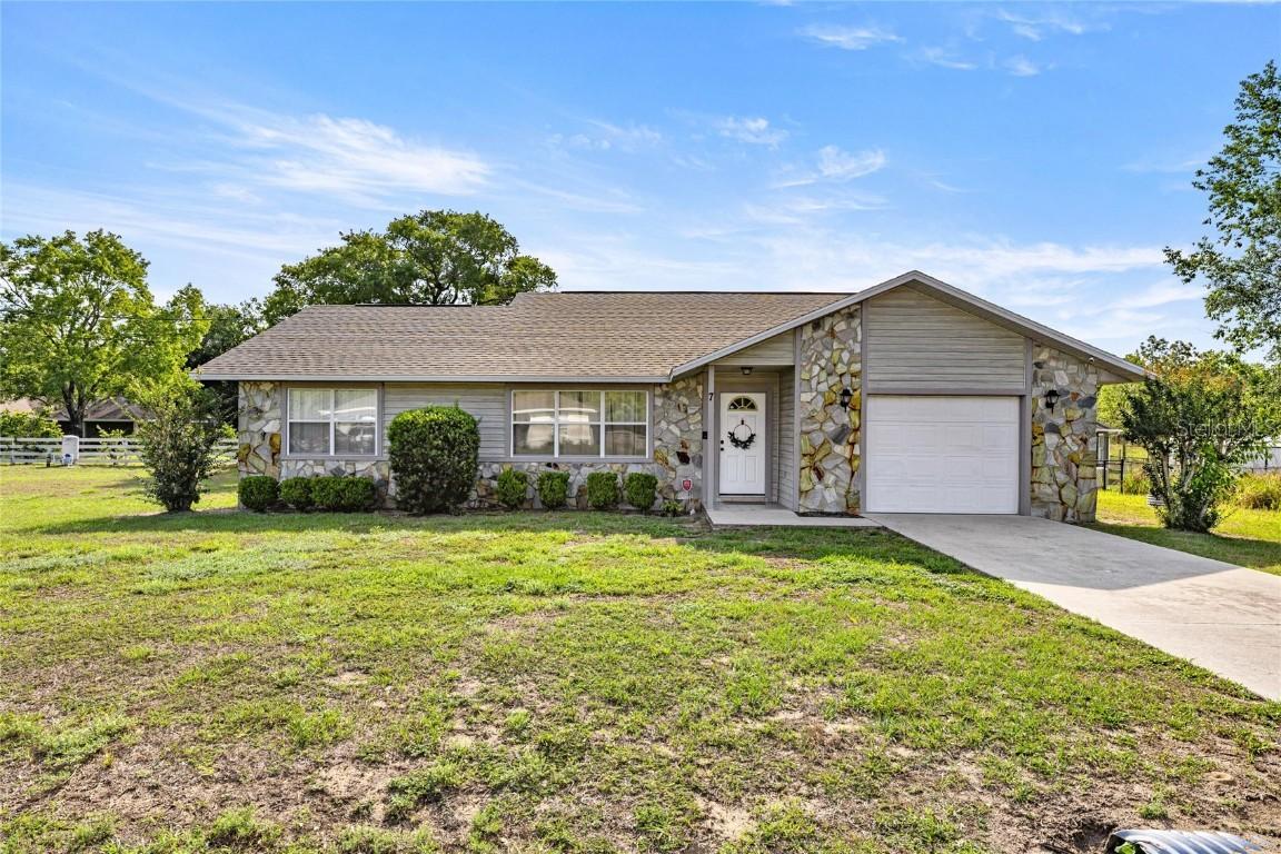 7 Almond Trail Ln., Ocala, FL 34472