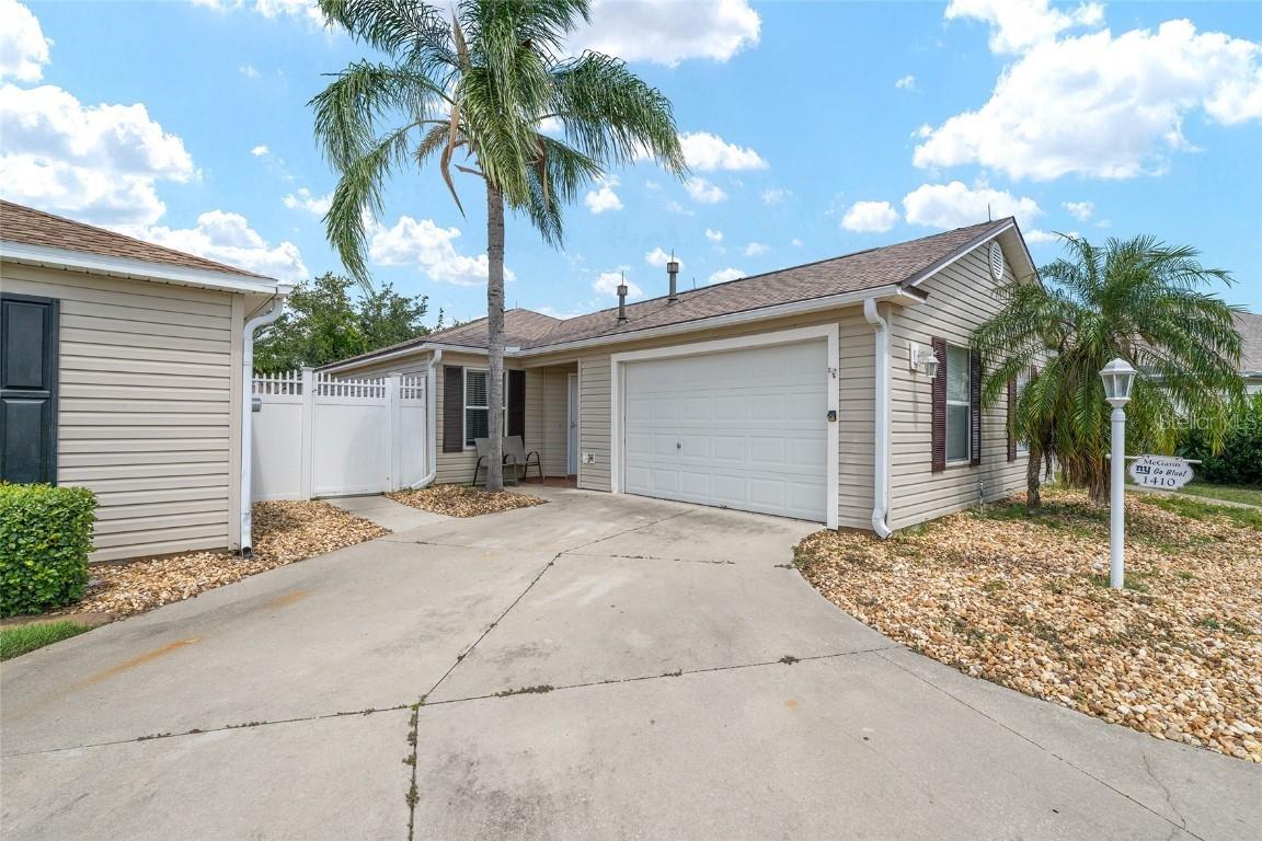 1410 Natalie Ln., The Villages, FL 32162