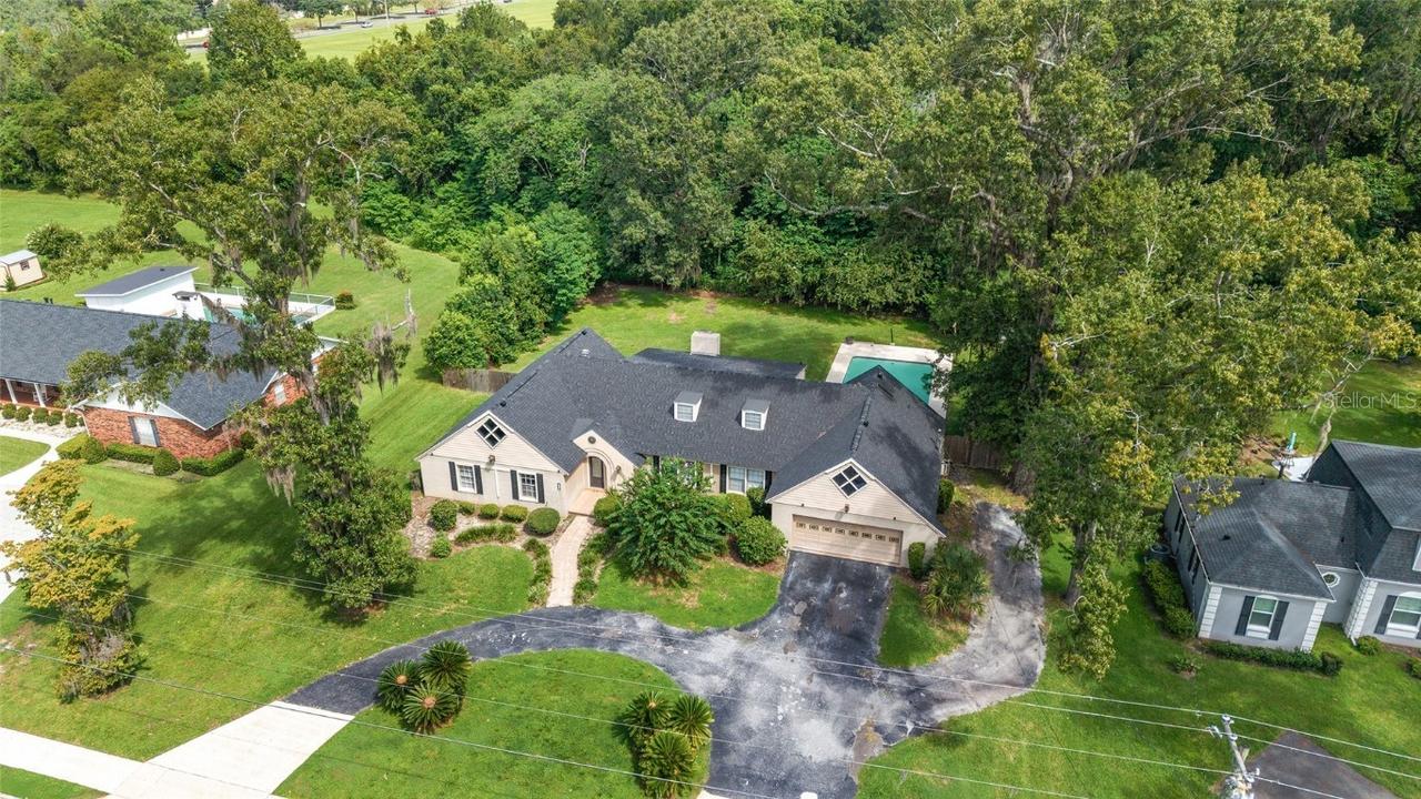 2627 SE 14th St., Ocala, FL 34471
