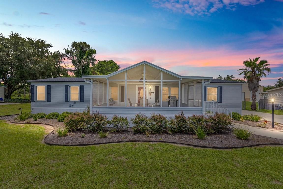 7706 County Road 109d, Lady Lake, FL 32159