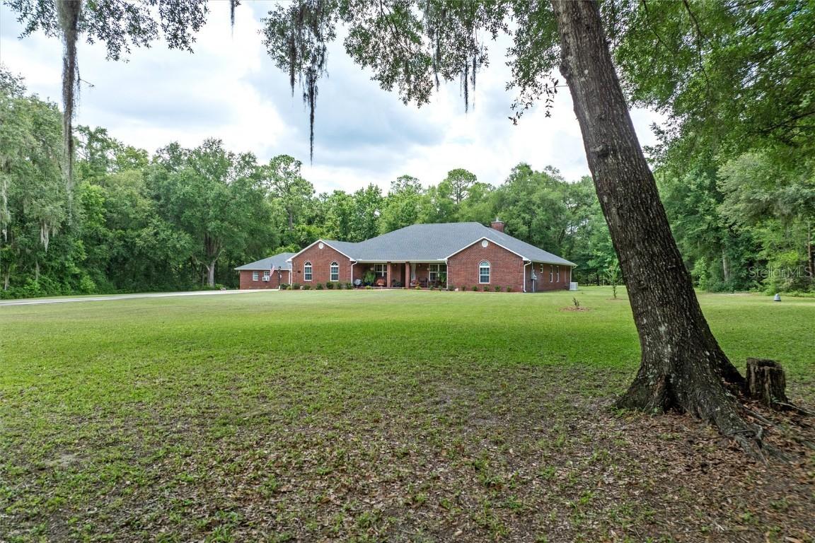 5566 Don Manuel Rd., Elkton, FL 32033