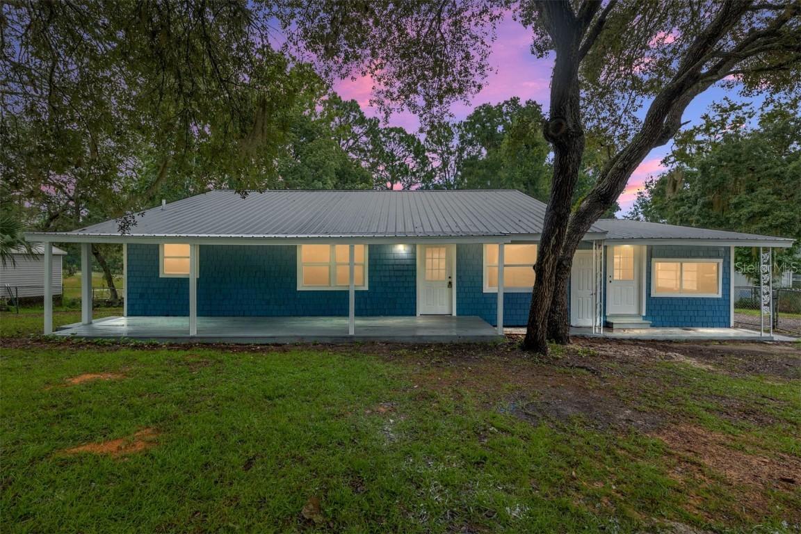 16935 SE 63rd Ln., Ocklawaha, FL 32179