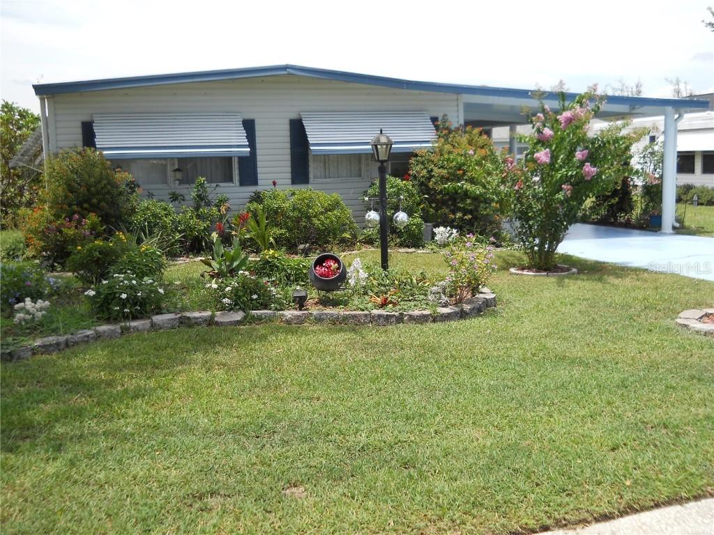 919 Weeping Willow Ave., Lady Lake, FL 32159