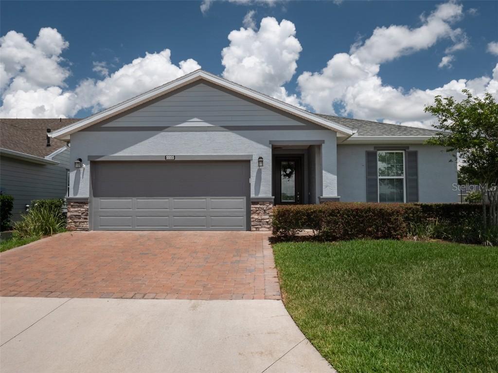 5555 NW 40th Pl., Ocala, FL 34482