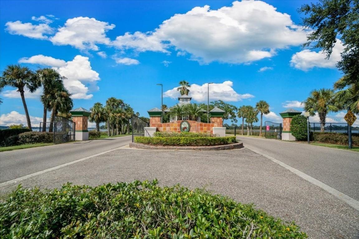 Live Oak Dr., Tavares, FL 32778