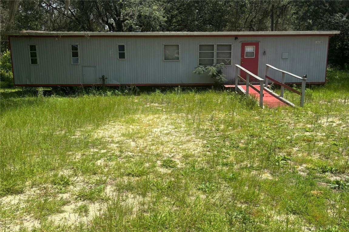 17125 NE 37th Ln., Silver Springs, FL 34488