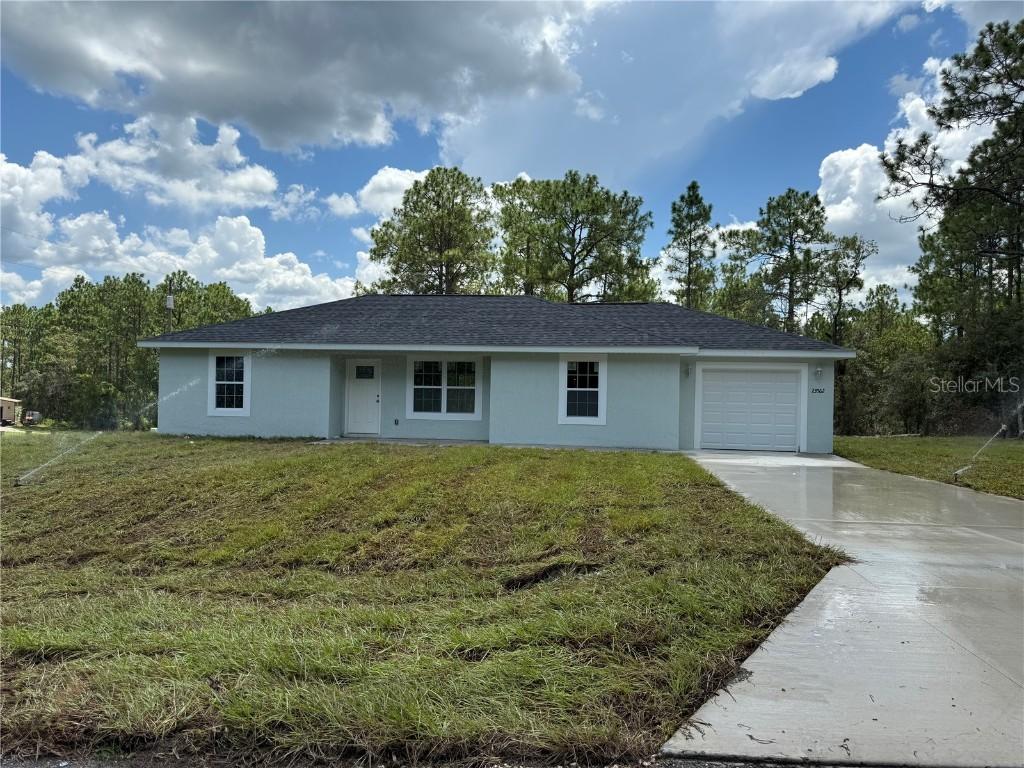 23562 NW Shamrock Ave., Dunnellon, FL 34431