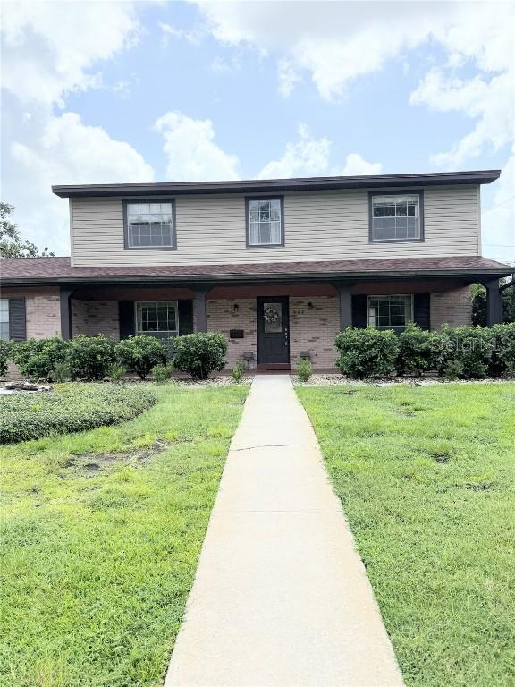 517 Rollingview Dr., Temple Terrace, FL 33617