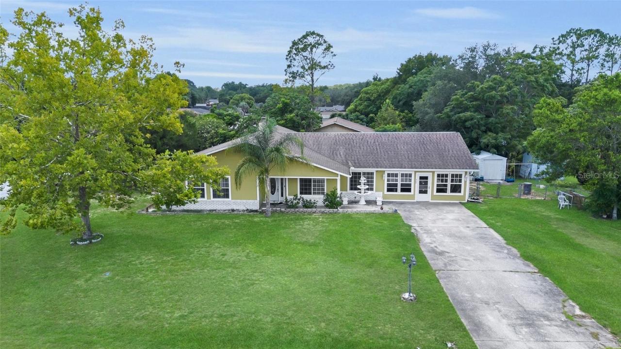 960 Silver Rd., Ocala, FL 34472