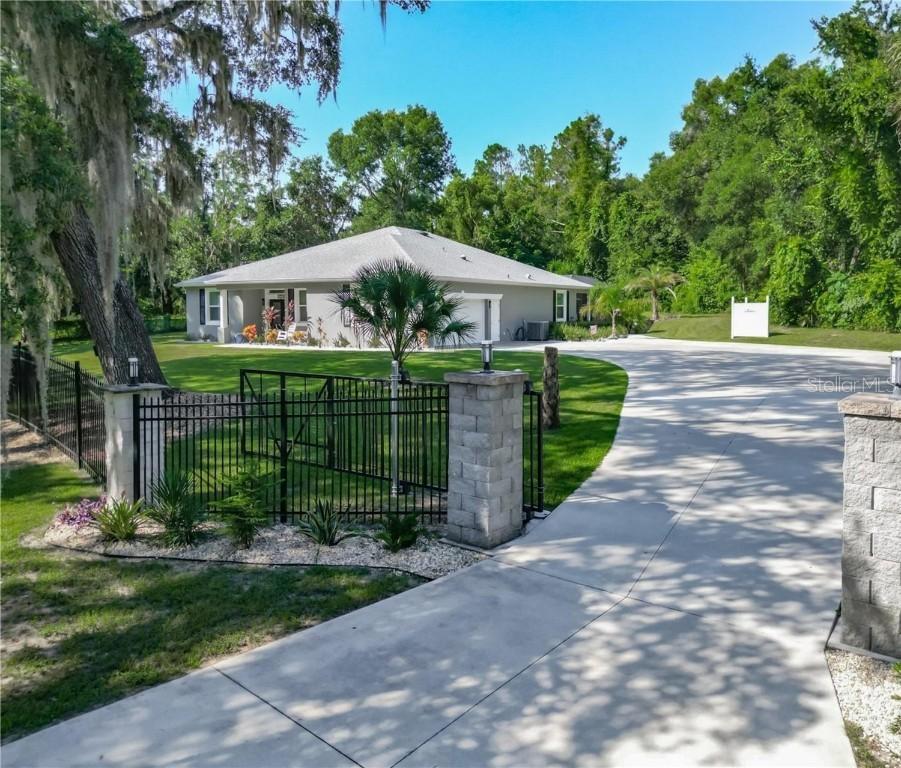 12750 SE 119th Ct., Ocklawaha, FL 32179