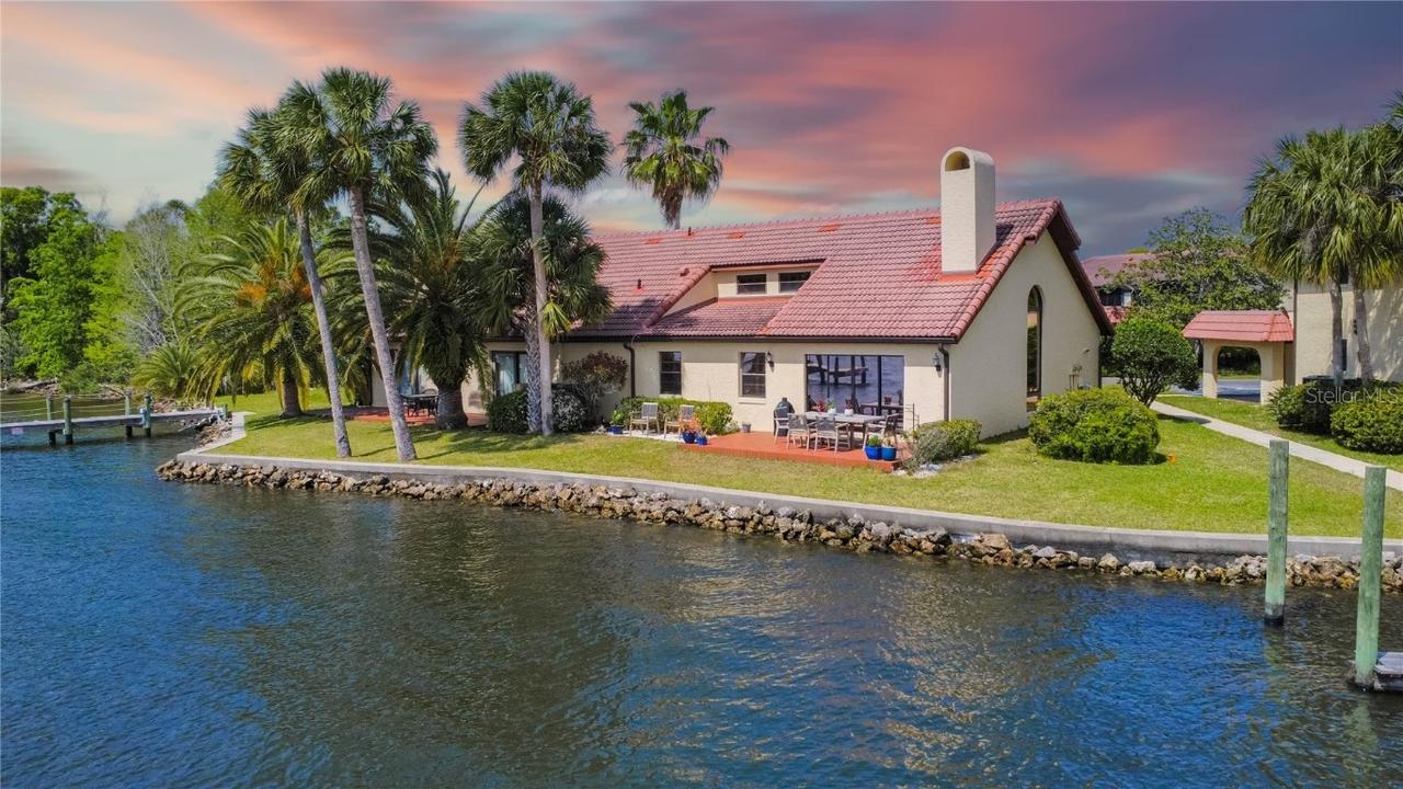 363 NW 14th Pl., Crystal River, FL 34428