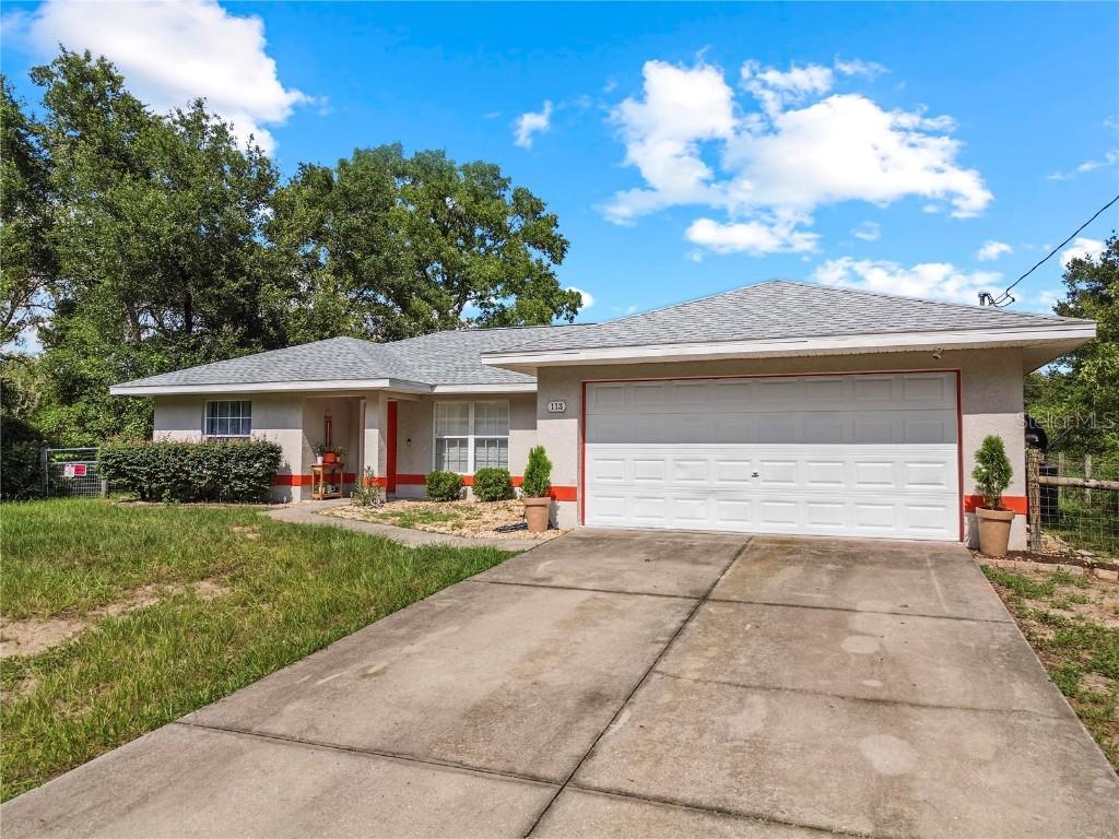 113 Guava Ter., Ocklawaha, FL 32179