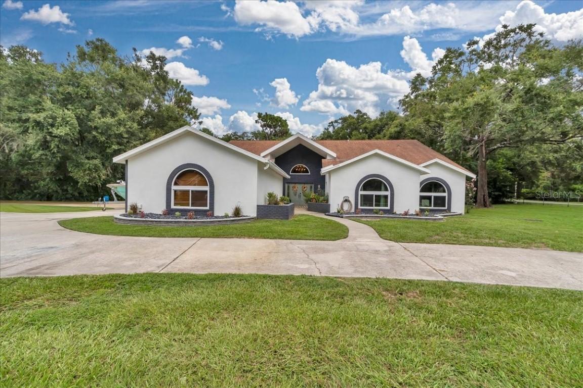 1087 N Sloan Ter., Lecanto, FL 34461