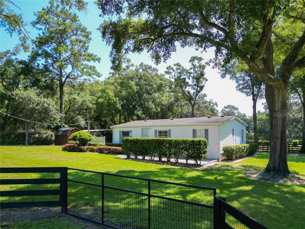 8901 NW 137th Ave., Morriston, FL 32668