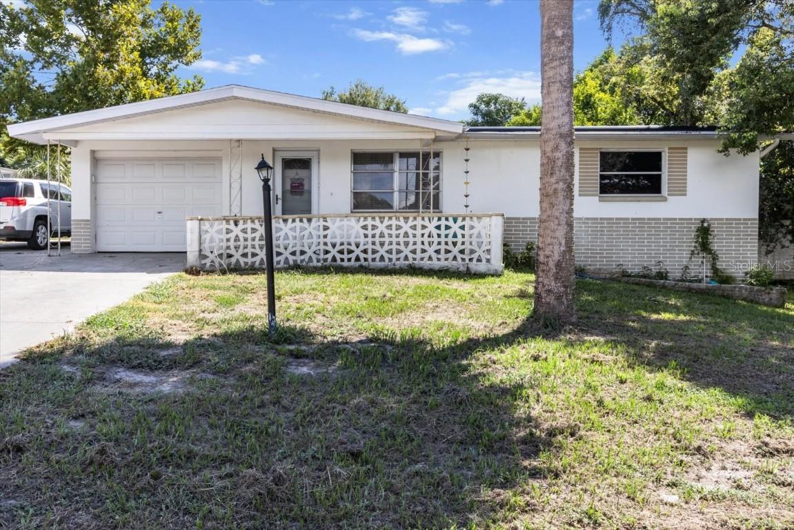 32 N Barbour St., Beverly Hills, FL 34465