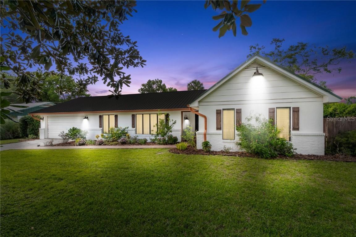 2135 NE 8th St., Ocala, FL 34470