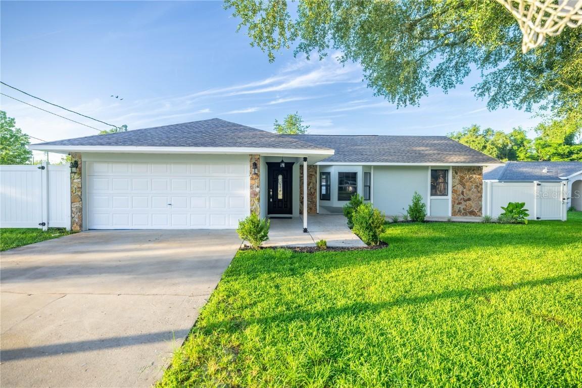 8 Almond Drive Pl., Ocala, FL 34472