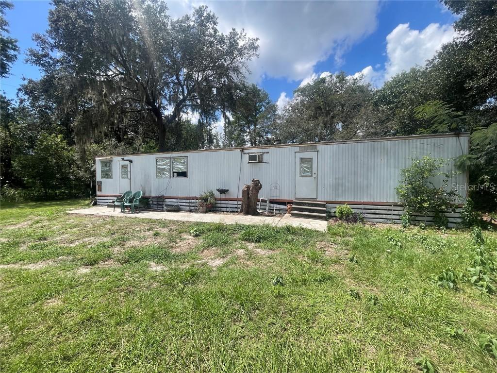 20275 SE 156th Pl., Umatilla, FL 32784