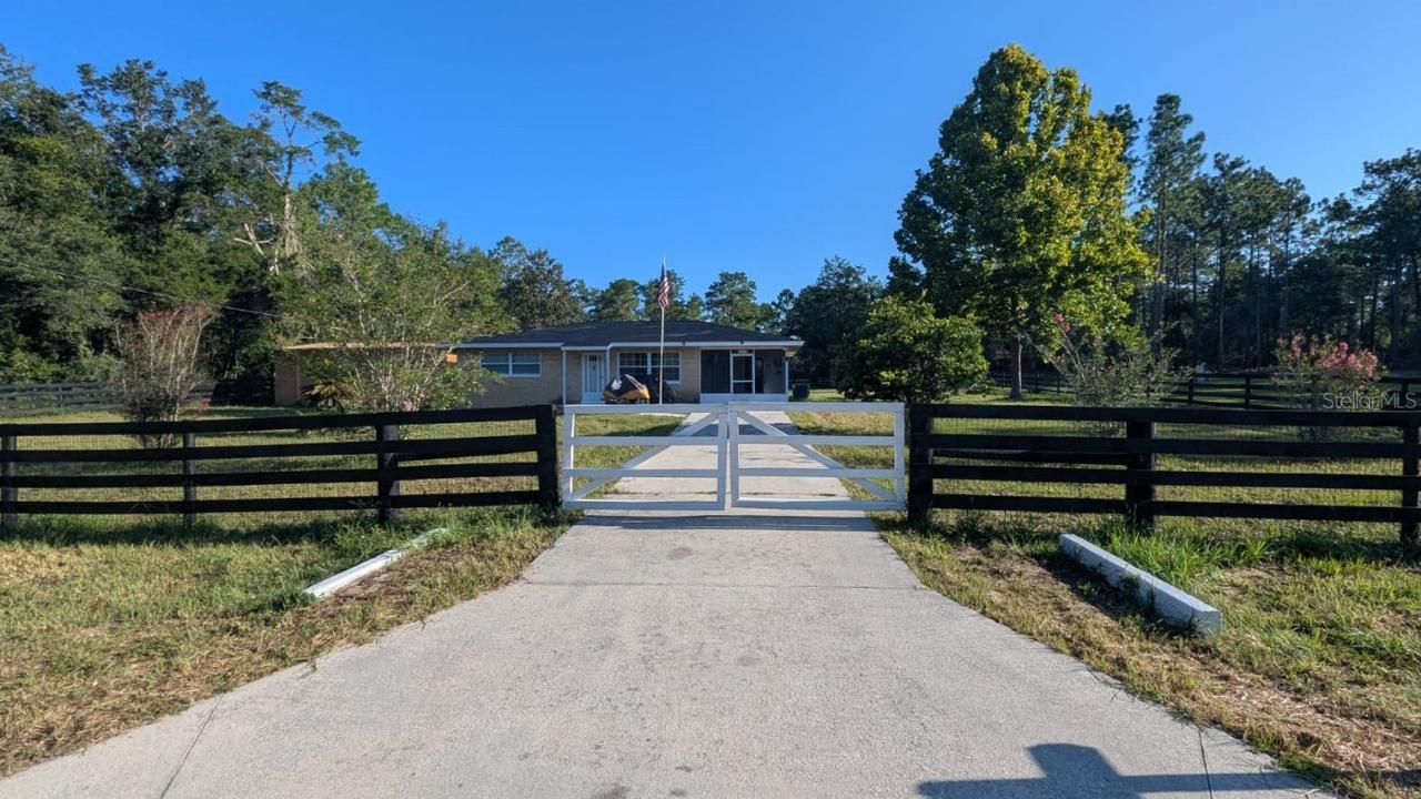 23303 NW Mallard Ave., Dunnellon, FL 34431
