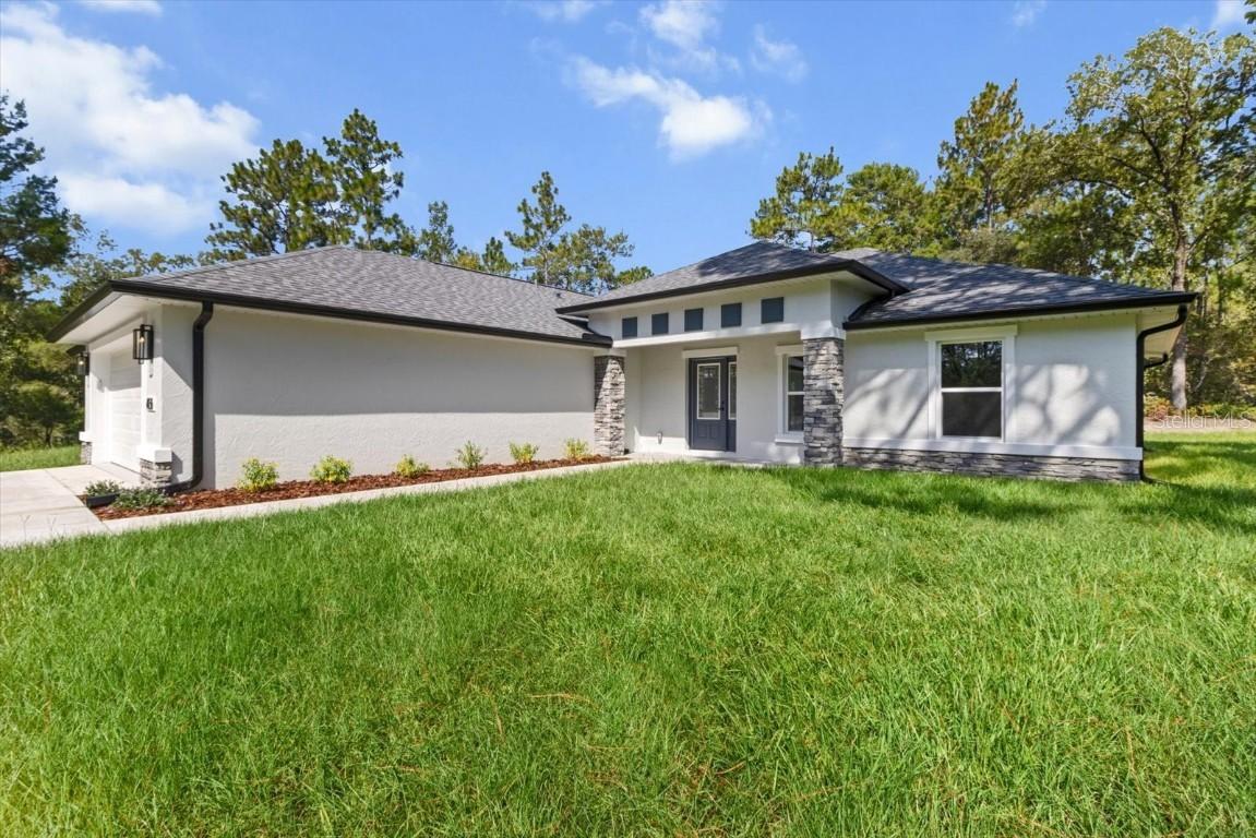 4036 W Vicksburg Dr., Citrus Springs, FL 34434