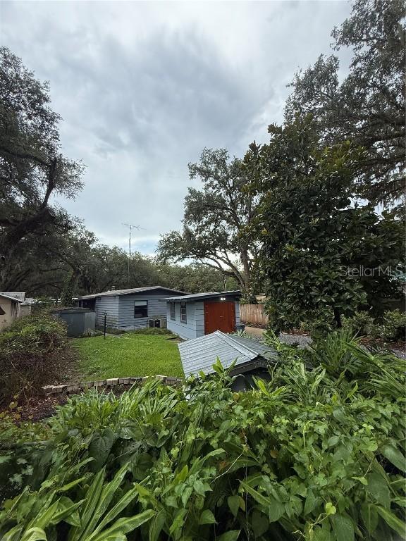 20940 NE 142nd Pl., Fort Mc Coy, FL 32134