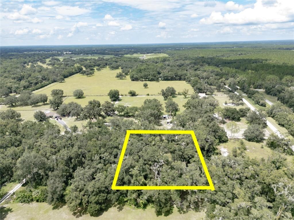 19930 SE 31st St., Morriston, FL 32668