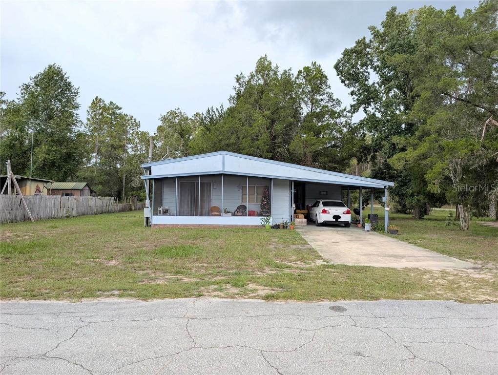 4036 E Seminole Ln., Dunnellon, FL 34434